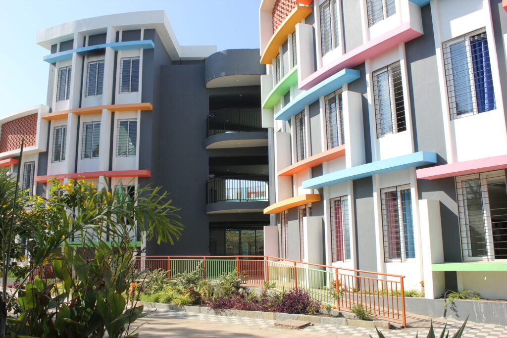 School Building The Pinnacle Global School